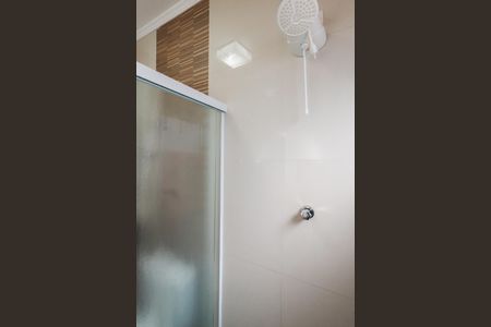 Casa à venda com 180m², 3 quartos e 2 vagas Casa à venda com 180m², 3 quartos e 2 vagasBanheiro Social