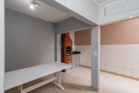 Casa à venda com 180m², 3 quartos e 2 vagas Casa à venda com 180m², 3 quartos e 2 vagasÁrea de Serviço