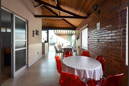 Apartamento para alugar com 360m², 4 quartos e 2 vagasÁrea comum