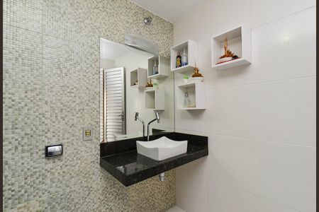 Apartamento para alugar com 360m², 4 quartos e 2 vagasBanheiro 2