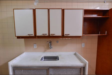 Apartamento para alugar com 66m², 2 quartos e 1 vagaCozinha