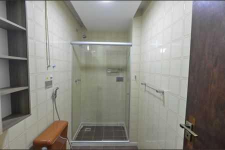 Apartamento para alugar com 66m², 2 quartos e 1 vagaBanheiro Social