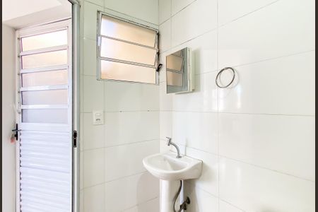 Banheiro  de apartamento para alugar com 1 quarto, 35m² em Vila Silvia, São Paulo