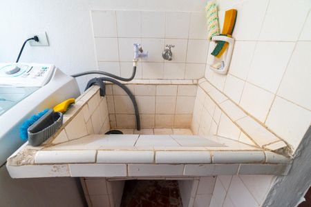 Casa à venda com 158m², 3 quartos e 2 vagas Casa à venda com 158m², 3 quartos e 2 vagasLavanderia