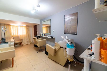 Casa à venda com 158m², 3 quartos e 2 vagas Casa à venda com 158m², 3 quartos e 2 vagasÁrea comum