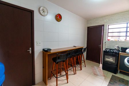 Casa à venda com 158m², 3 quartos e 2 vagas Casa à venda com 158m², 3 quartos e 2 vagasCozinha