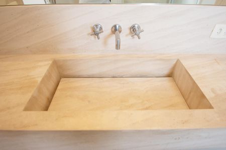 Apartamento à venda com 108m², 2 quartos e 2 vagasBanheiro da Suíte 2