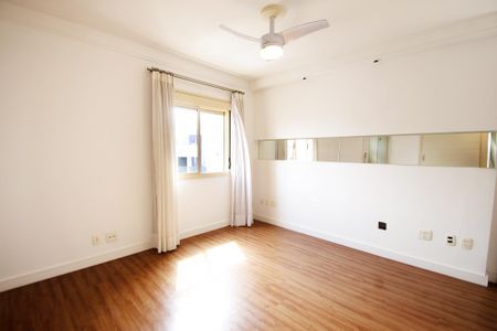 Apartamento à venda com 108m², 2 quartos e 2 vagasSuíte 2