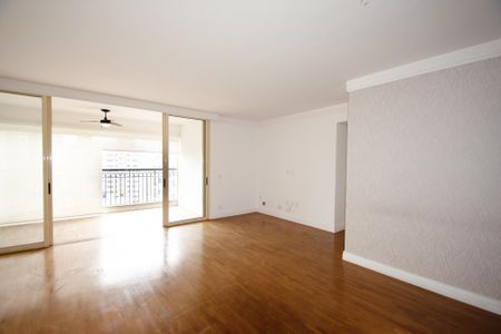 Sala  de apartamento à venda com 2 quartos, 108m² em Pinheiros, São Paulo