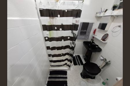 Banheiro  de apartamento para alugar com 1 quarto, 33m² em Centro, Rio de Janeiro