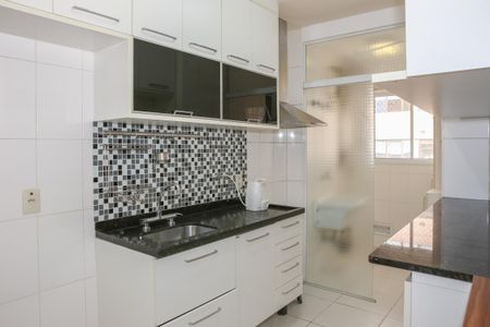 Apartamento para alugar com 65m², 2 quartos e 1 vaga Apartamento para alugar com 65m², 2 quartos e 1 vagaCozinha