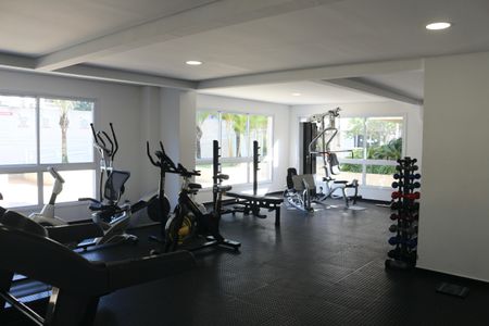 Apartamento para alugar com 70m², 2 quartos e 2 vagasÁrea comum - Academia