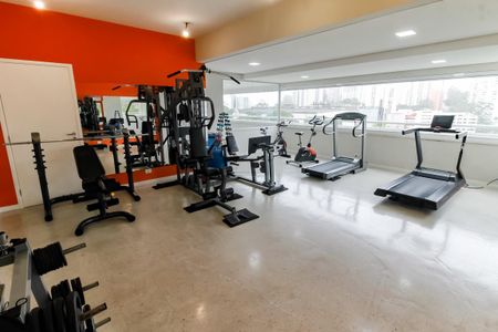 Apartamento à venda com 136m², 3 quartos e 4 vagasÁrea comum - Academia