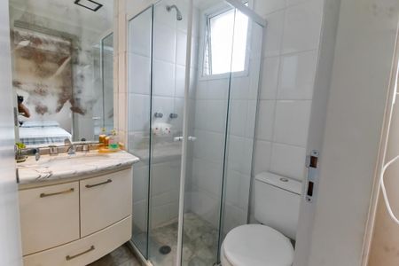 Apartamento à venda com 136m², 3 quartos e 4 vagasBanheiro da Suíte 1