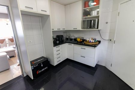 Apartamento à venda com 136m², 3 quartos e 4 vagasCozinha 