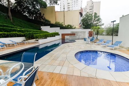 Apartamento à venda com 136m², 3 quartos e 4 vagasÁrea comum - Piscina