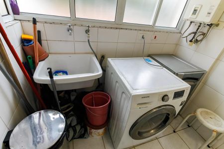 Apartamento à venda com 136m², 3 quartos e 4 vagasÁrea de Serviço