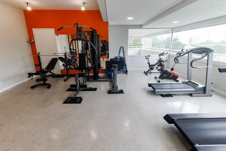 Apartamento à venda com 136m², 3 quartos e 4 vagasÁrea comum - Academia