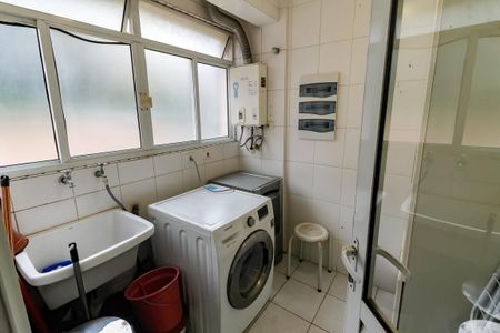 Apartamento à venda com 136m², 3 quartos e 4 vagasÁrea de Serviço