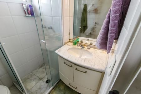 Apartamento à venda com 136m², 3 quartos e 4 vagasBanheiro da Suíte 2