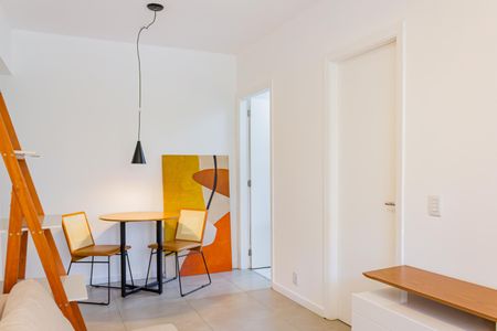 Sala de apartamento para alugar com 1 quarto, 36m² em Perdizes, São Paulo