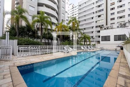 Apartamento para alugar com 36m², 1 quarto e 1 vagaÁrea comum - Piscina
