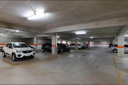 Apartamento para alugar com 38m², 2 quartos e 1 vagaÁrea Comum - Estacionamento  