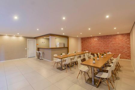 Apartamento para alugar com 38m², 2 quartos e 1 vagaÁrea Comum - Salão de Festas  