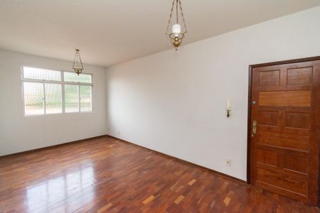 Sala de apartamento para alugar com 2 quartos, 90m² em Novo Eldorado, Contagem