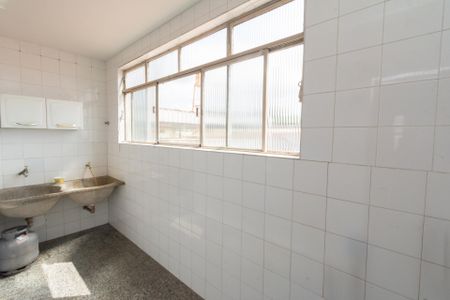 Apartamento para alugar com 90m², 2 quartos e 1 vagaÁrea de Serviço