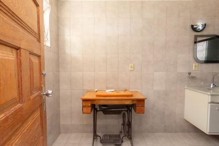 Apartamento para alugar com 90m², 2 quartos e 1 vagaBanheiro da Suíte