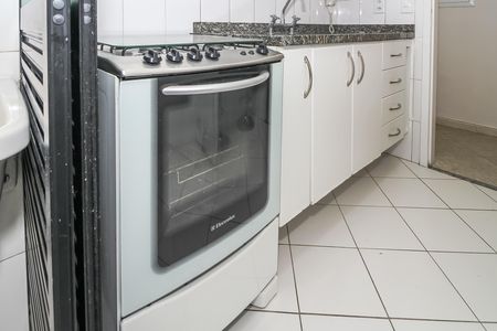 Apartamento à venda com 54m², 2 quartos e 1 vaga Apartamento à venda com 54m², 2 quartos e 1 vagaCozinha