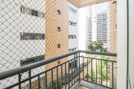 Apartamento à venda com 54m², 2 quartos e 1 vaga Apartamento à venda com 54m², 2 quartos e 1 vagaVaranda