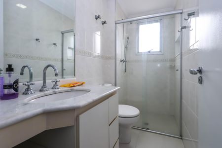 Apartamento à venda com 65m², 2 quartos e 1 vagaBanheiro da Suíte