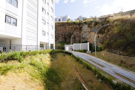 Apartamento para alugar com 51m², 2 quartos e sem vagaÁrea comum