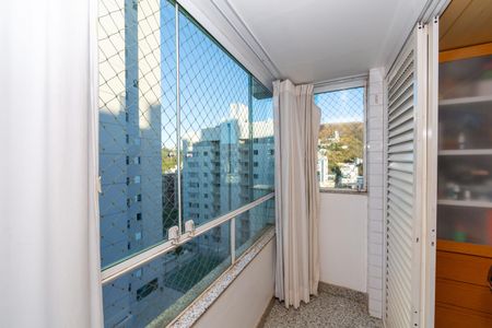 Apartamento para alugar com 140m², 4 quartos e 5 vagasVaranda da Suíte