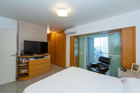 Apartamento para alugar com 140m², 4 quartos e 5 vagasSuíte