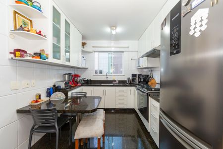 Apartamento para alugar com 140m², 4 quartos e 5 vagasCozinha