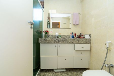 Apartamento para alugar com 140m², 4 quartos e 5 vagasBanheiro da Suíte