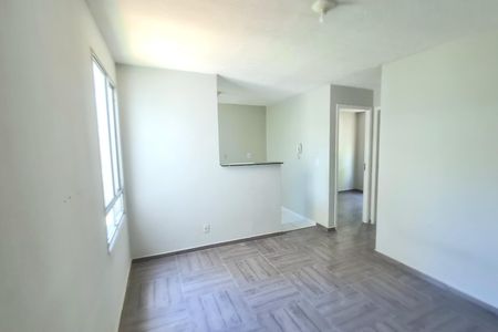 Sala de apartamento para alugar com 2 quartos, 36m² em Vila Alzira, Guarulhos