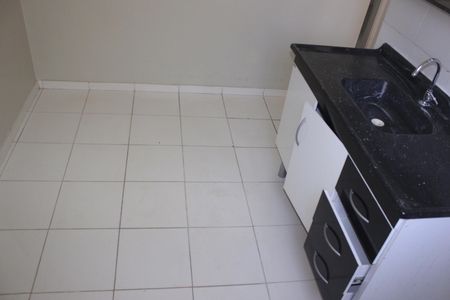 Cozinha de apartamento para alugar com 2 quartos, 36m² em Vila Alzira, Guarulhos