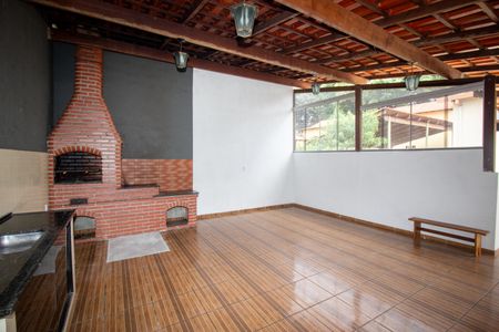 Casa à venda com 180m², 3 quartos e 1 vagaÁrea gourmet