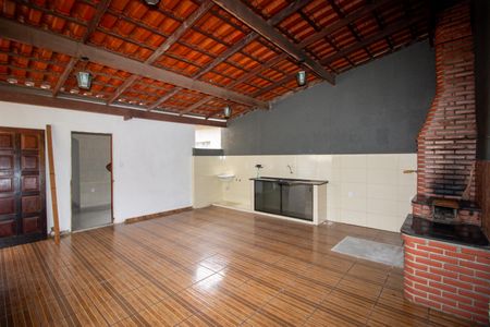 Casa à venda com 180m², 3 quartos e 1 vagaÁrea gourmet