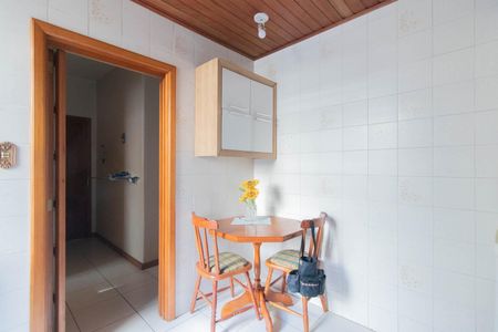 Apartamento para alugar com 100m², 2 quartos e sem vaga Apartamento para alugar com 100m², 2 quartos e sem vagaCozinha