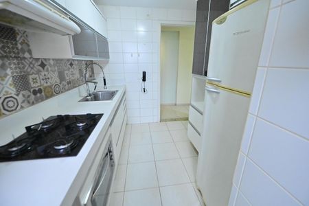 Apartamento para alugar com 71m², 2 quartos e 1 vaga Apartamento para alugar com 71m², 2 quartos e 1 vagaCozinha
