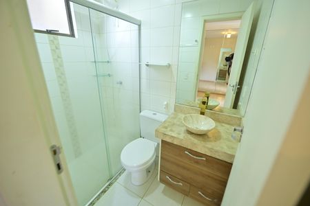 Apartamento para alugar com 71m², 2 quartos e 1 vaga Apartamento para alugar com 71m², 2 quartos e 1 vagaBanheiro da Suíte