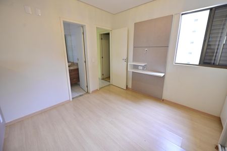 Apartamento para alugar com 71m², 2 quartos e 1 vaga Apartamento para alugar com 71m², 2 quartos e 1 vagaSuíte