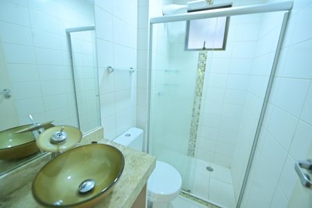 Apartamento para alugar com 71m², 2 quartos e 1 vaga Apartamento para alugar com 71m², 2 quartos e 1 vagaBanheiro