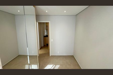 Apartamento para alugar com 63m², 2 quartos e 1 vagaQuarto