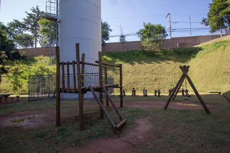 Apartamento à venda com 48m², 2 quartos e sem vaga Apartamento à venda com 48m², 2 quartos e sem vagaÁrea comum - Playground